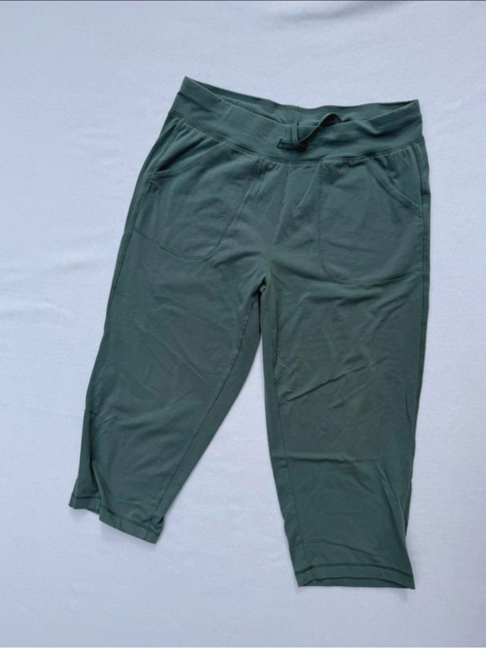 Athletic works Olive Green Active Cropped Bottoms